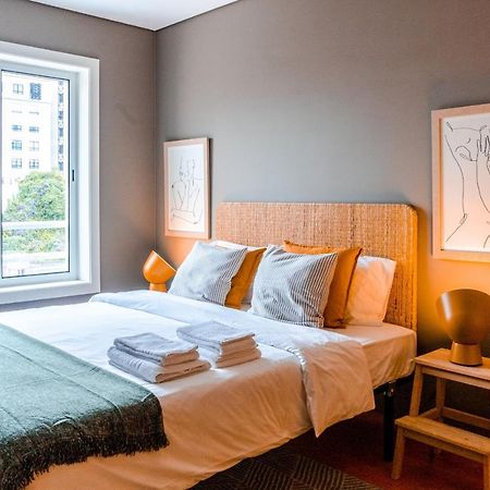 Sunny Studio In The Heart Of Lapa - 5Min Walk To Metro! Porto Zewnętrze zdjęcie