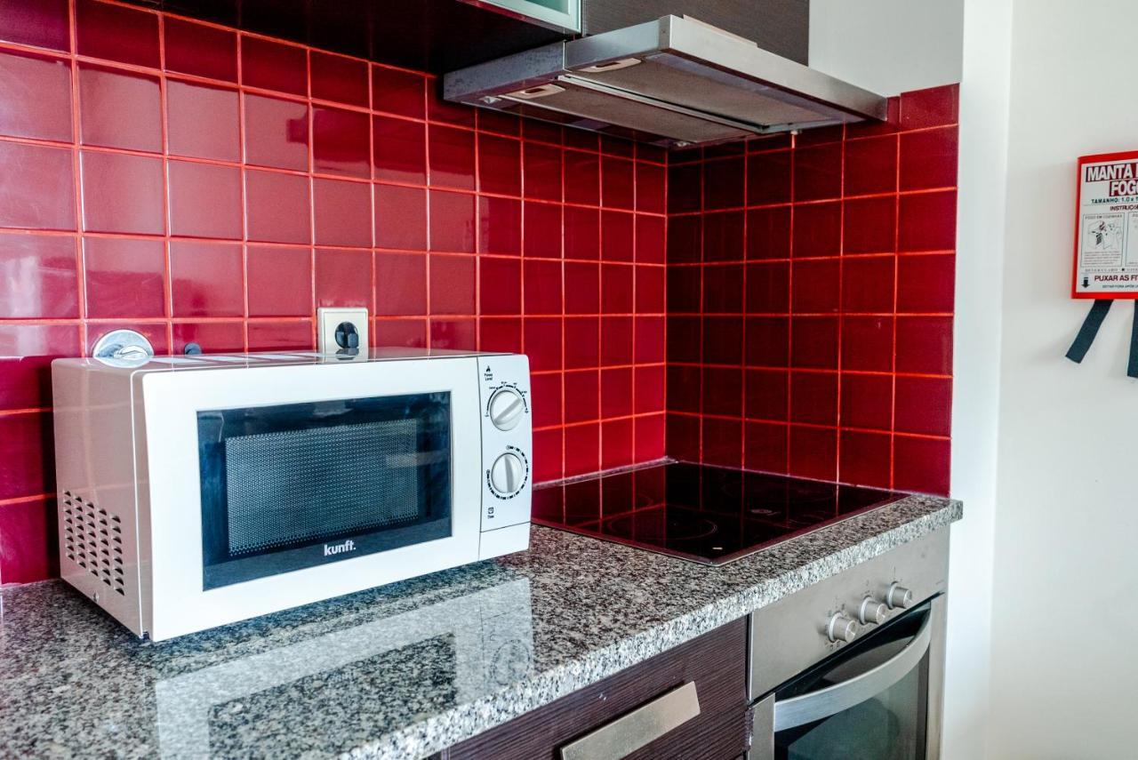 Sunny Studio In The Heart Of Lapa - 5Min Walk To Metro! Porto Zewnętrze zdjęcie