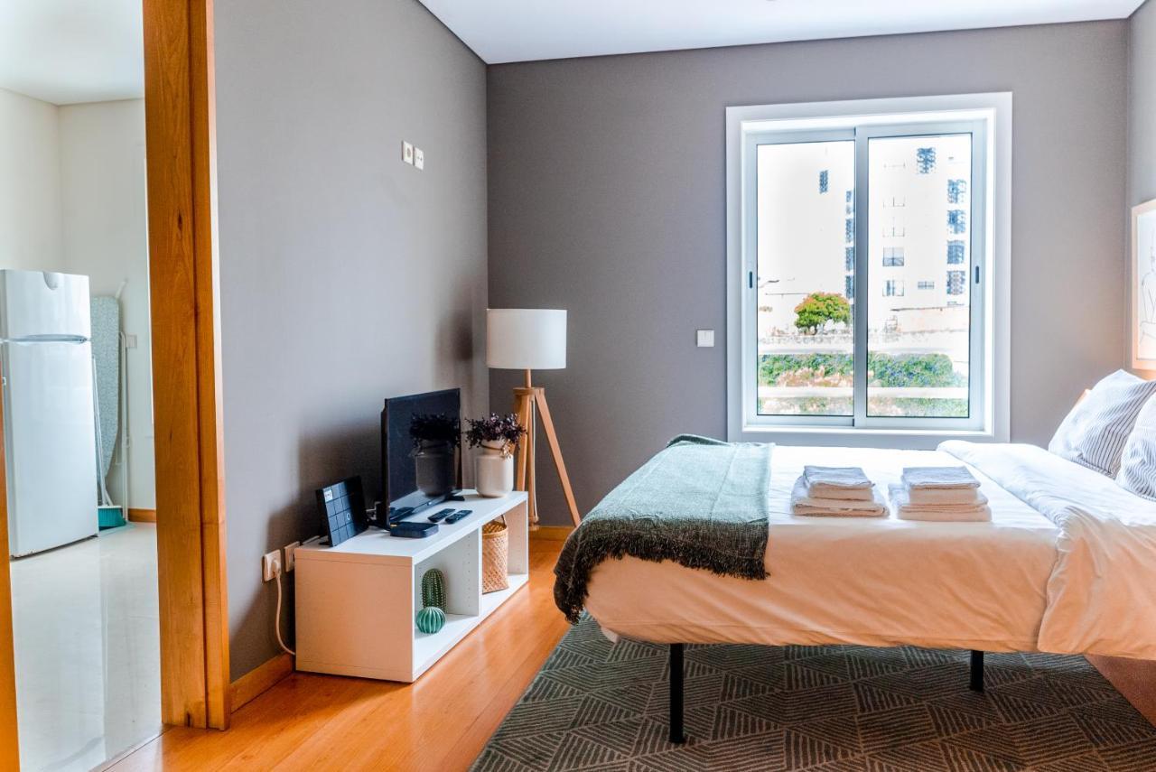 Sunny Studio In The Heart Of Lapa - 5Min Walk To Metro! Porto Zewnętrze zdjęcie