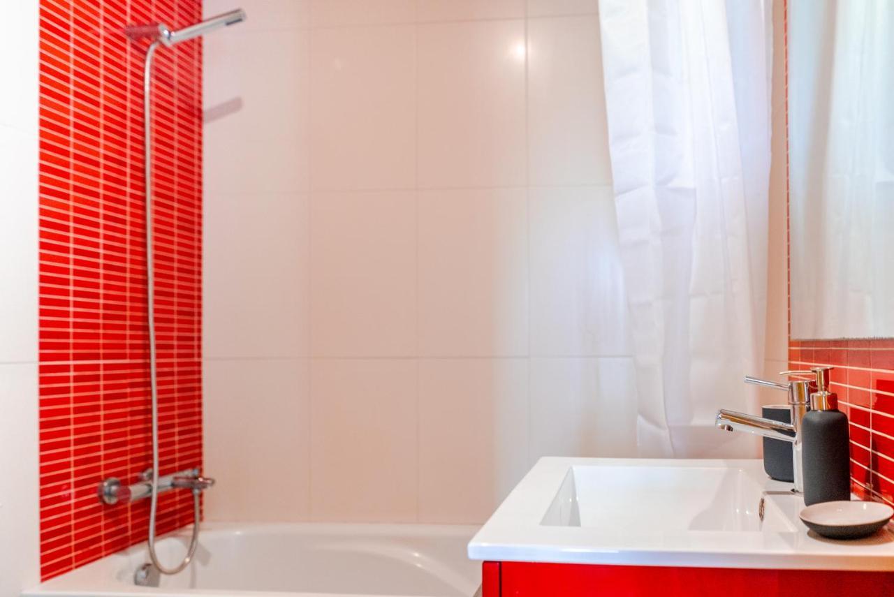 Sunny Studio In The Heart Of Lapa - 5Min Walk To Metro! Porto Zewnętrze zdjęcie